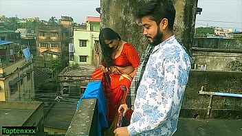 Indian Bengali housewife engages in real sex with husband in a top-rated web series with clear audio